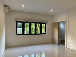 CLACTON ROAD (D15), Semi-Detached #615028541